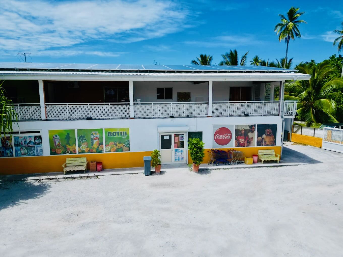 Makemo market