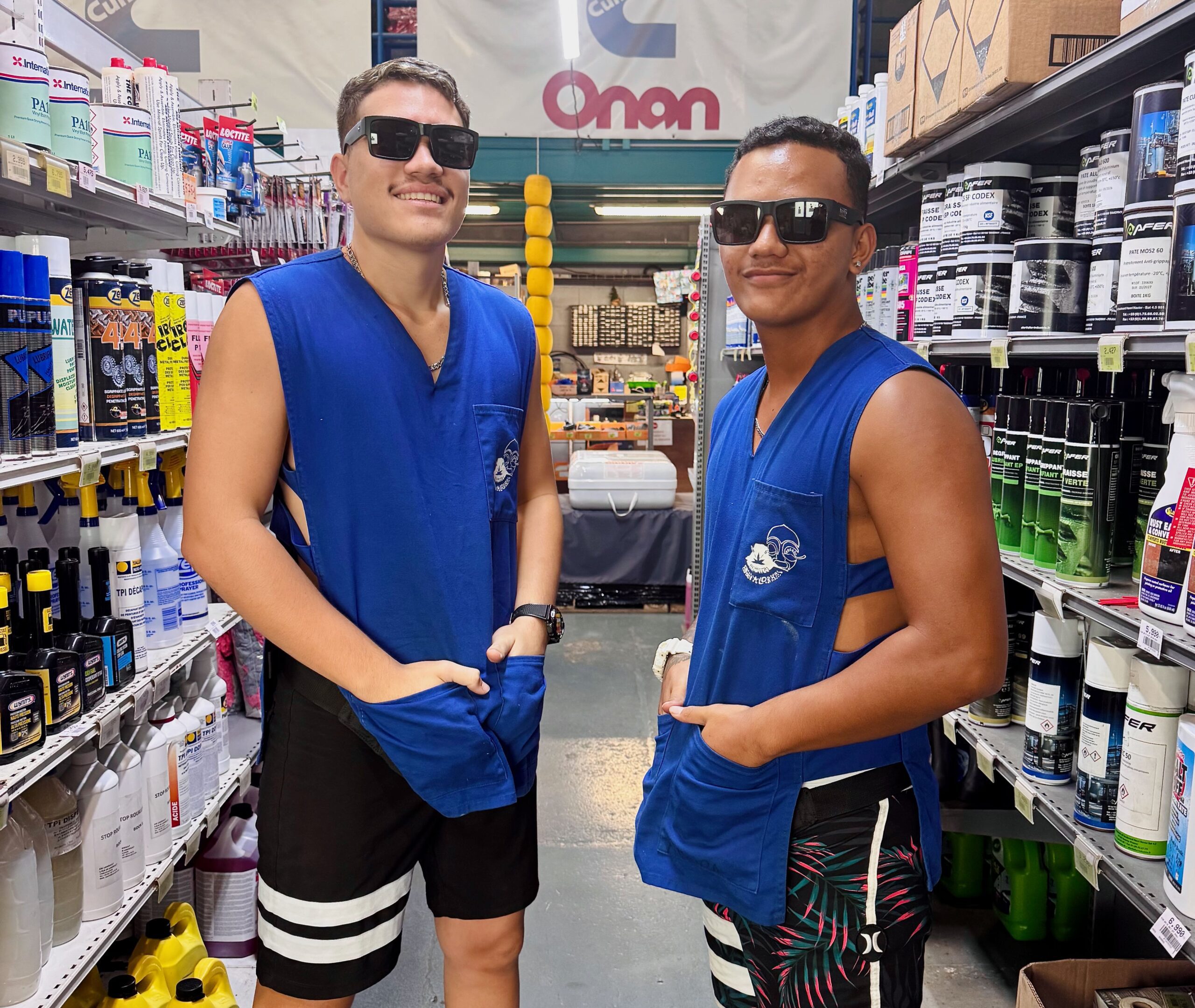 Pape'ete shop workers