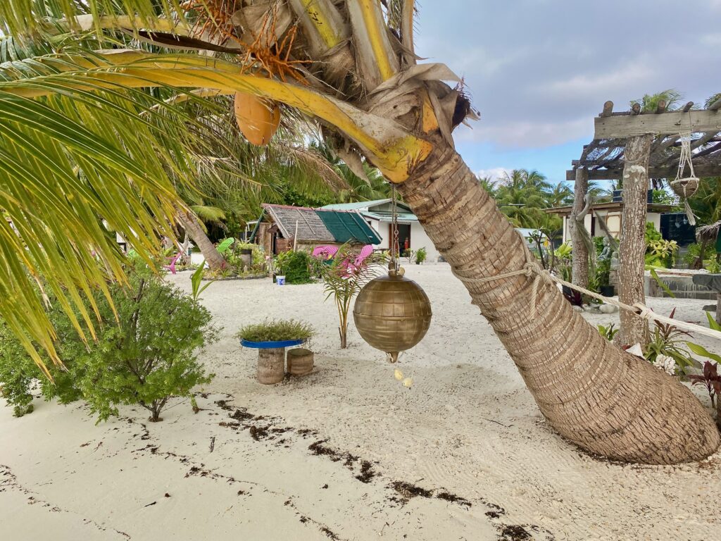 Motu Auira beachfront home